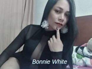 Bonnie_White