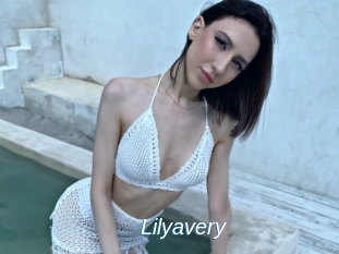 Lilyavery