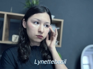 Lynettebasil