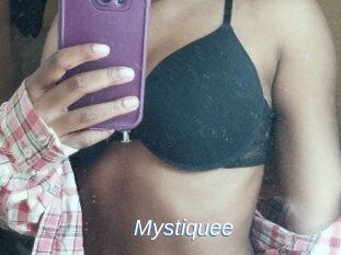 Mystiquee