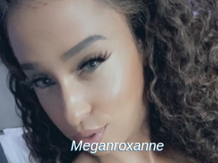 Meganroxanne