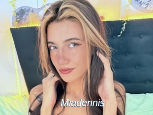 Miadennis