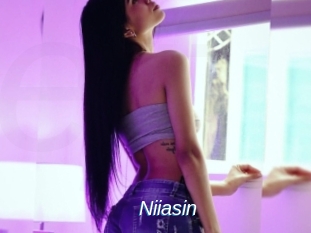 Niiasin