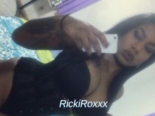 RickiRoxxx