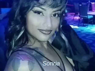 Sonria