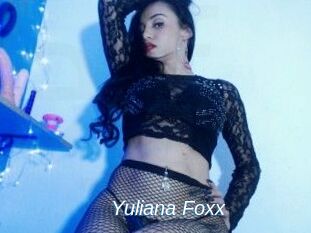 Yuliana_Foxx